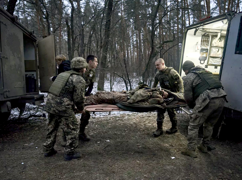 Армията на Украйна е намаляла с близо 131 000 души - убити и ранени в боевете